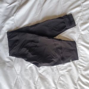 Really cute lulu pants